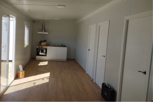 Casa prefabricada modular panel sanwich económica.