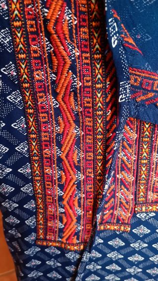 Blusa Kiabi rayas multicolor talla M