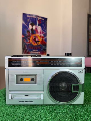 Radio Cassette International 2 Bandas