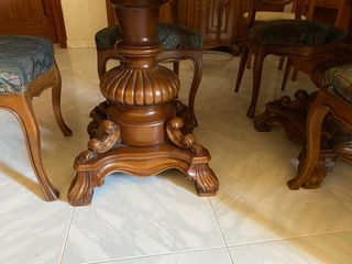 Comedor clásico madera maciza