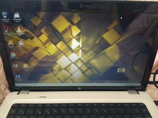 Ordenador Portátil HP Pavilion i3 - Blanco