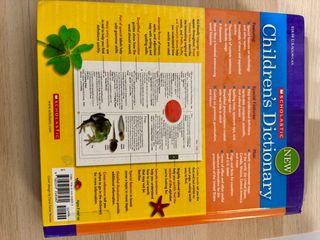 Scholastic Children’s Dictionary – ilustrado
