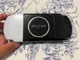 PSP 3004 negra - PlayStation Portable