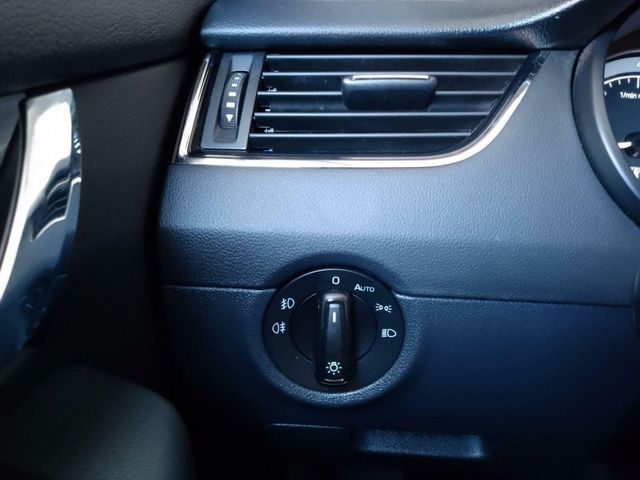 Skoda Octavia COMBI 1.0 TSI AMBITION DSG AUT