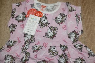 Vestido com estampas de Unicórnios