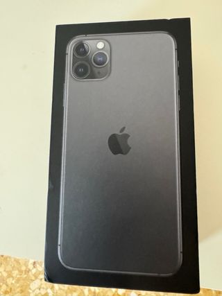 iPhone 11 Pro Max - Gris espacial