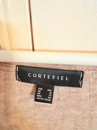 Blusa beige de manga larga