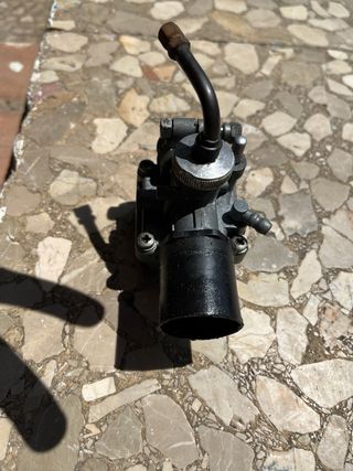 Carburador AMAL Piva M9 motocultor, escape y grifo