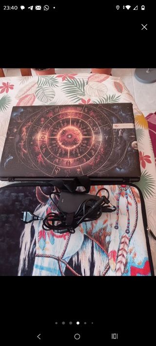 Portátil Packard Bell negro