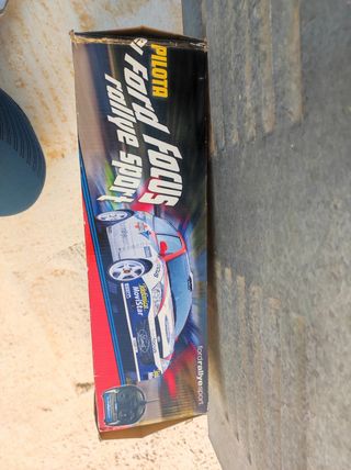 Coche teledirigido Ford Focus Rallye Sport