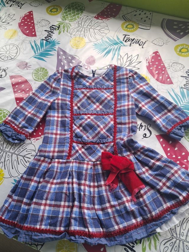 Cazadoras, camisas y vestidos niña (4-5 años)
