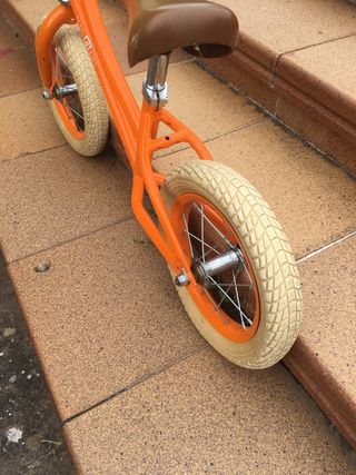 bicicleta correpasillos