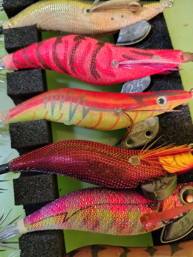 Caja de egins (pajaritos)