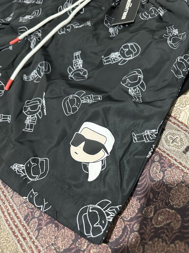 Conjunto Karl Lagerfeld verano