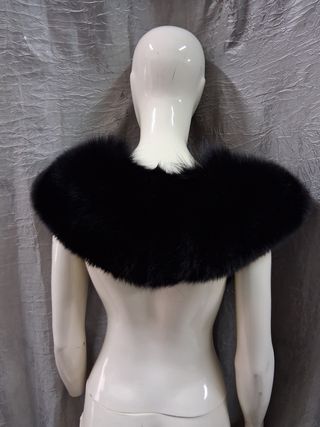 Stola collo pelliccia nera lussuosa