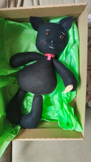 Gatita peluche negra