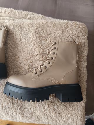 Botines Stradivarius negros