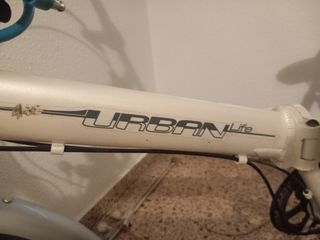 Dos bicicletas plegables Urban