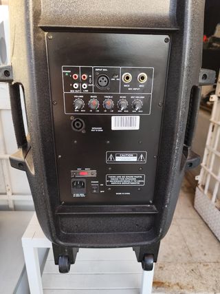 Altavoz Malone 15" Autoamplificado Potencia 500w