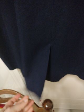 Vestito Blu con Dettagli Bianchi