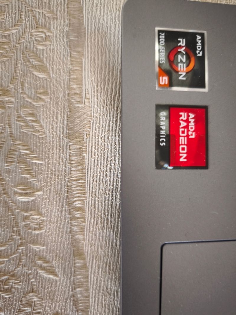 Ordenador Portátil Lenovo ThinkBook afbeelding 2