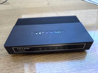 Switch tplink 5 puertos