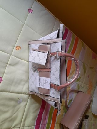 Bolso beige y blanco nuevo