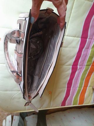 Bolso beige y blanco nuevo