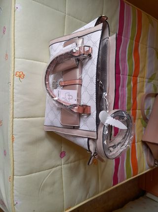 Bolso beige y blanco nuevo