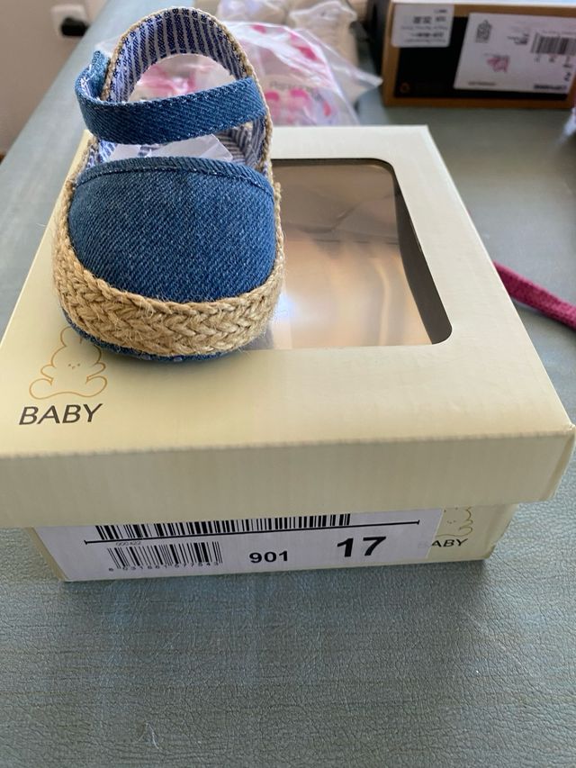 Lote Zapatos Bebé - Converse, Benetton, Nuevos!