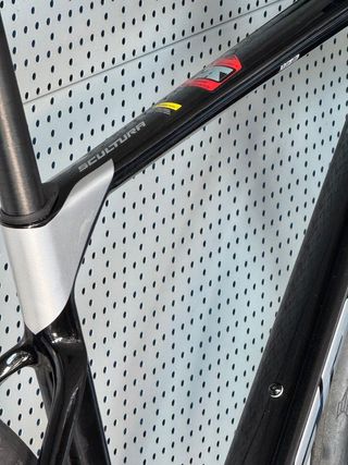 Bicicleta Merida Scultura 6000 105 DI2 12v 2024