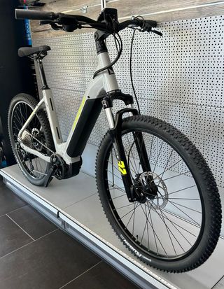 Bicicleta elétrica Haibike Trekking 6 Cross Low