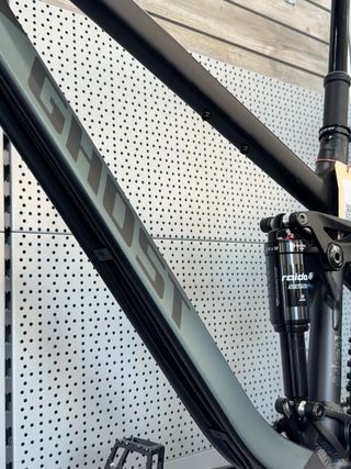 Bicicleta MTB Ghost Kato FS Essential