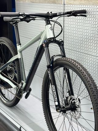 Bicicleta MTB Ghost Nirvana Tour SF gris negro