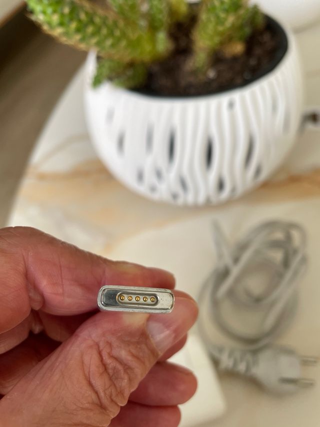 Cargador MagSafe 2 Apple 45W