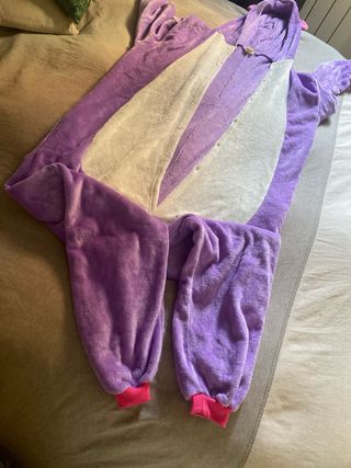 Pijama Unicornio morado/ Blanco/ lila
