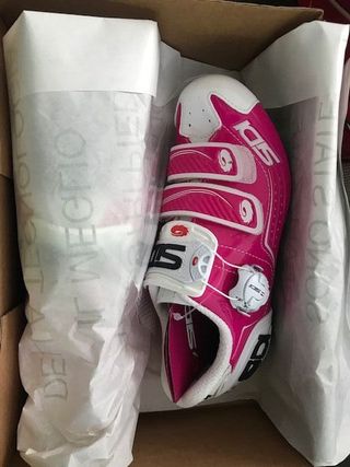 ZAPATILLAS MUJER SIDI ALBA FUCSIA