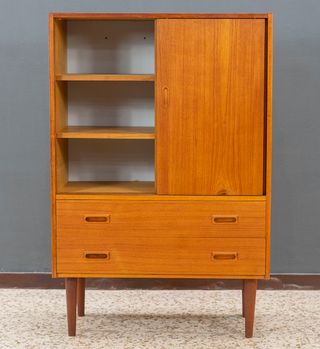 Alacena danesa vintage mid-century
