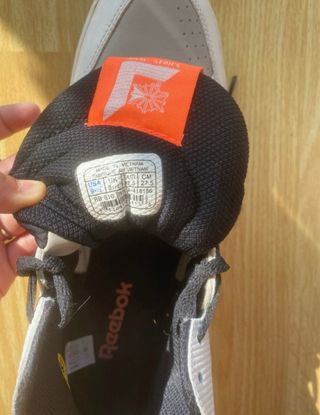 Reebok Classic - Zapatillas altas grises y blancas