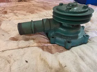Bomba agua Volvo Penta