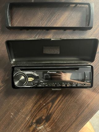 Radio Coche Pioneer DEH-1800UB