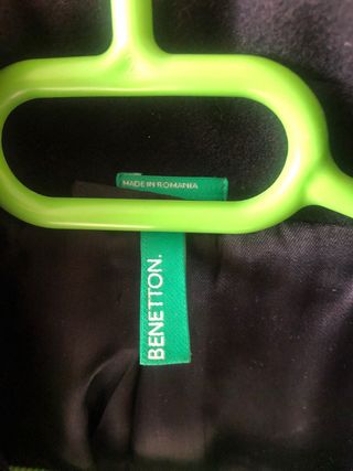 Abrigo negro Benetton - Talla S