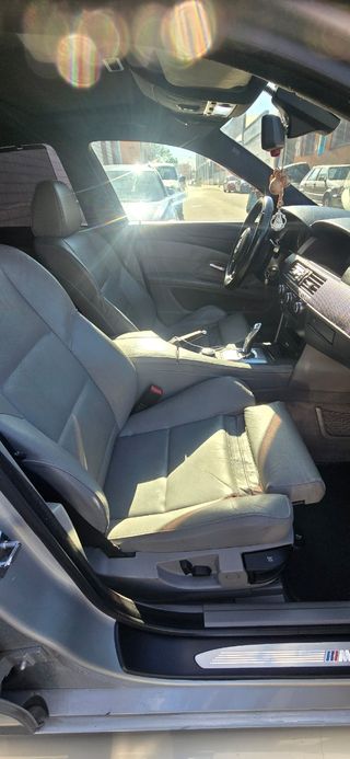 BMW Serie 5 2009 530d pack m