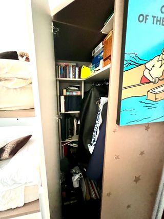 Litera juvenil + escritorio + armario + cajonera