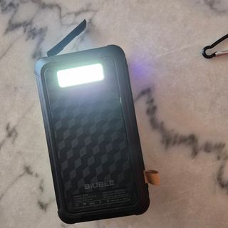 Cargador solar 20000mah 4 paneles y linterna NUEVO