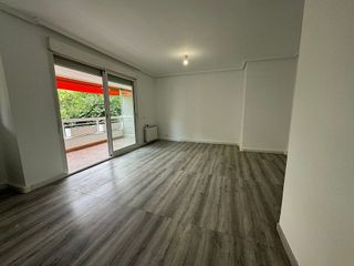 Piso en alquiler en Valdezarza en Madrid