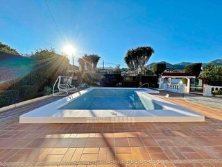 Chalet en alquiler en Pinos de Alhaurín - Periferia en Alhaurín de la Torre