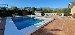 Chalet en alquiler en Pinos de Alhaurín - Periferia en Alhaurín de la Torre