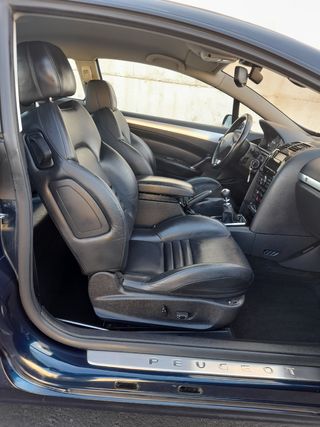 PEUGEOT 407 COUPE 2.0HDI 136CV