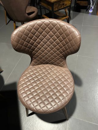 32 x sedie in ecopelle. PARI AL NUOVO